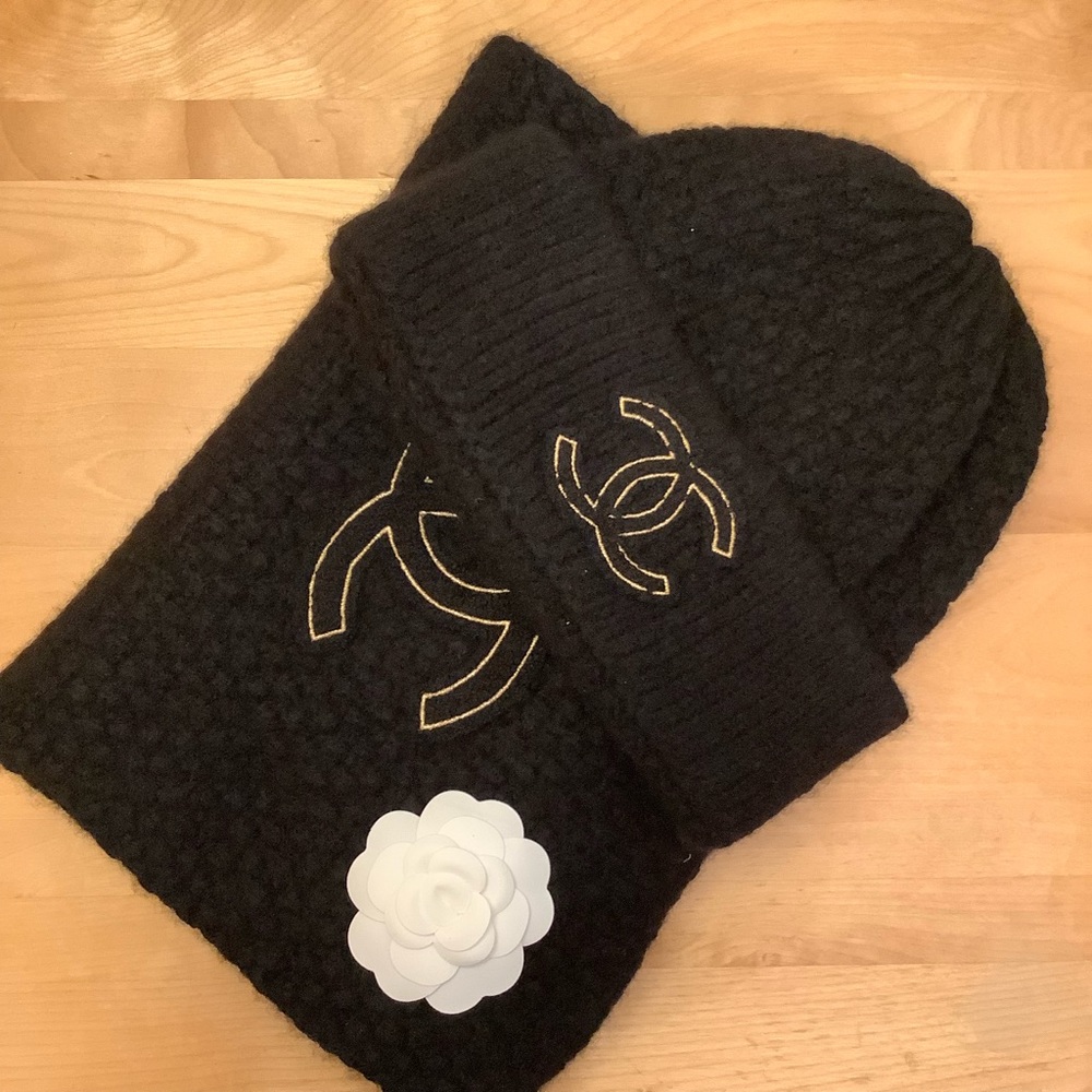 Chanel Cashmere Beanie and Scarf Set